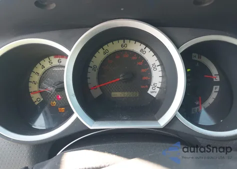 2011 Toyota Tacoma Prerunner V6 from USA, damaged, VIN 3TMJU4GN3BM118304